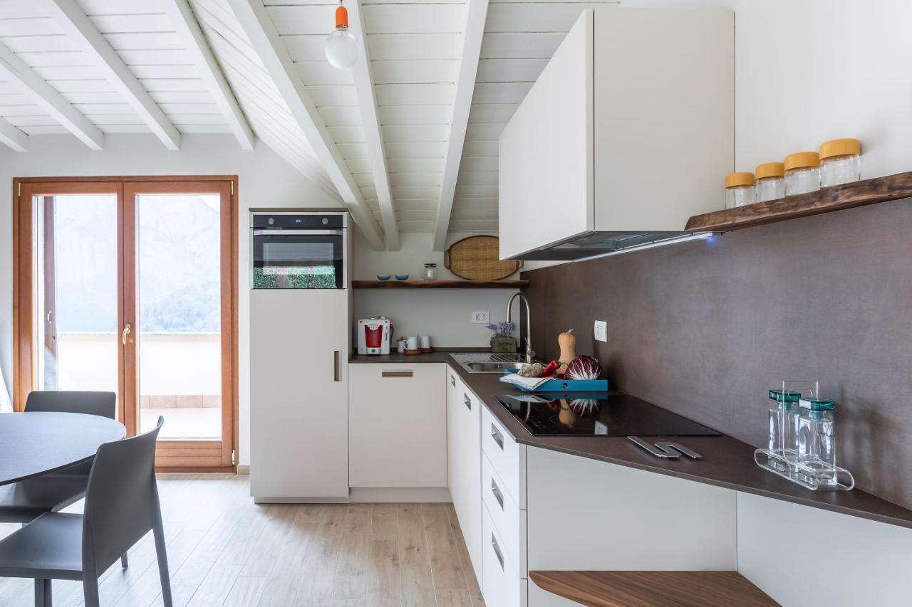 Mansarda I Cipressi Apartamento Lenno Exterior foto
